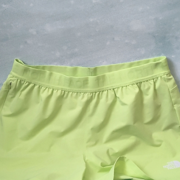 The North Face W WANDER Shorts - Picture 1 of 5